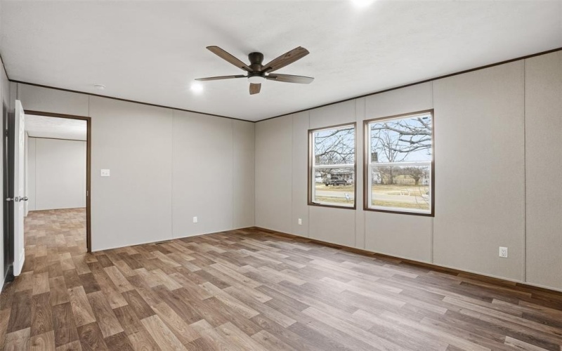 4600 Thompson Avenue, Grandview, TX 76050, 4 Habitaciones Habitaciones , ,2 BañosBaños,Residential,En Venta,4600 Thompson Avenue,0,21204097