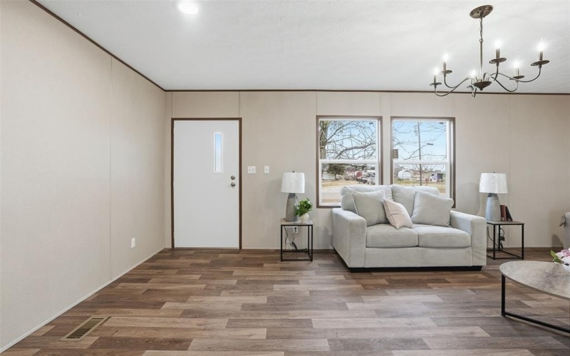 4600 Thompson Avenue, Grandview, TX 76050, 4 Habitaciones Habitaciones , ,2 BañosBaños,Residential,En Venta,4600 Thompson Avenue,0,21204097