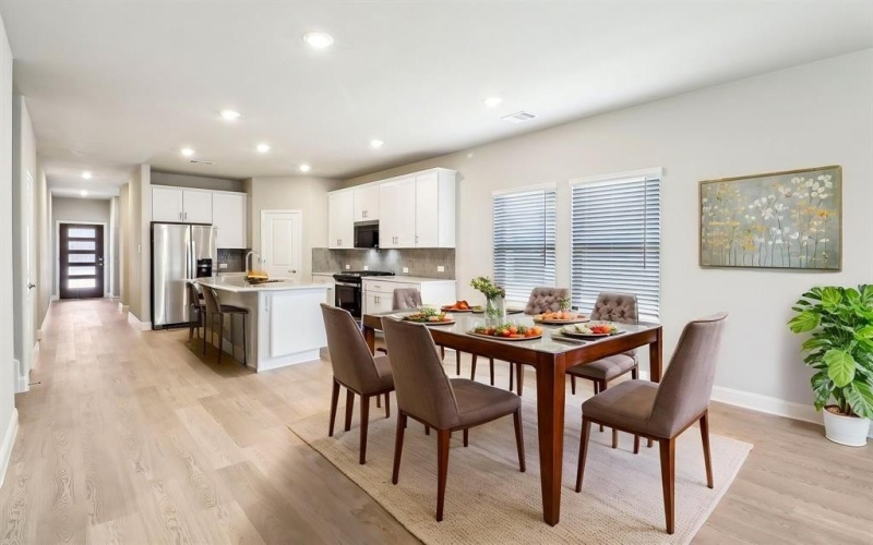 6636 Creek Edge Circle, Fort Worth, TX 76036, 4 Habitaciones Habitaciones , ,2 BañosBaños,Residential,En Venta,6636 Creek Edge Circle,0,21204746