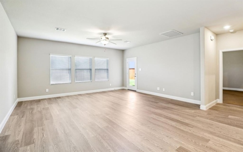 6636 Creek Edge Circle, Fort Worth, TX 76036, 4 Habitaciones Habitaciones , ,2 BañosBaños,Residential,En Venta,6636 Creek Edge Circle,0,21204746