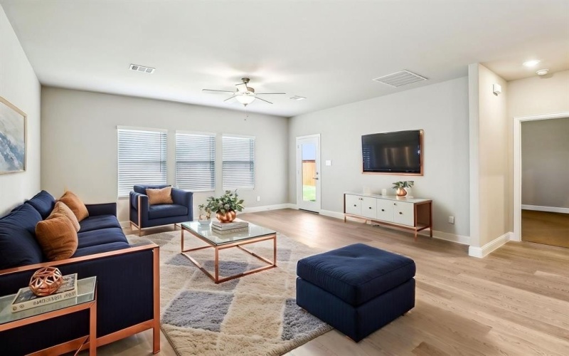 6636 Creek Edge Circle, Fort Worth, TX 76036, 4 Habitaciones Habitaciones , ,2 BañosBaños,Residential,En Venta,6636 Creek Edge Circle,0,21204746