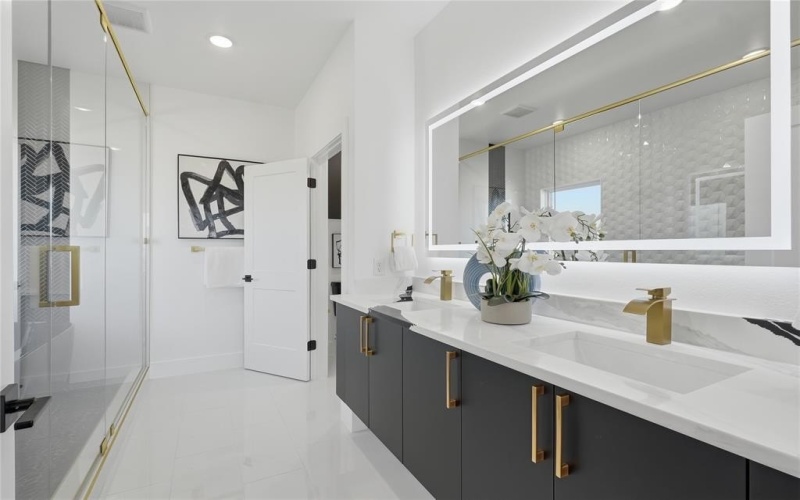 1402 Hutchins Avenue, Dallas, TX 75203, 4 Habitaciones Habitaciones , ,3 BañosBaños,Residential,En Venta,1402 Hutchins Avenue,0,21205133