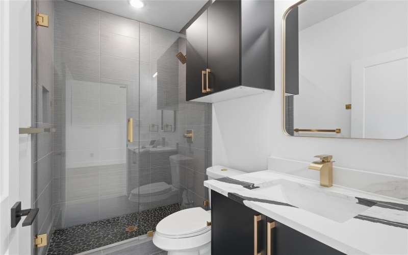 1402 Hutchins Avenue, Dallas, TX 75203, 4 Habitaciones Habitaciones , ,3 BañosBaños,Residential,En Venta,1402 Hutchins Avenue,0,21205133