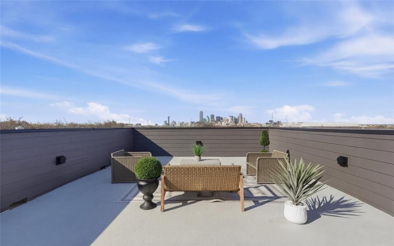 1402 Hutchins Avenue, Dallas, TX 75203, 4 Habitaciones Habitaciones , ,3 BañosBaños,Residential,En Venta,1402 Hutchins Avenue,0,21205133