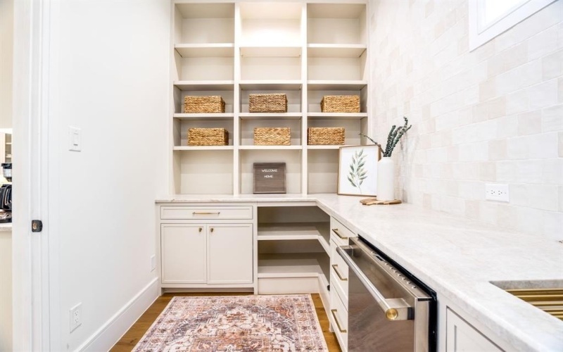 12007 Quincy Lane, Dallas, TX 75230, 5 Habitaciones Habitaciones , ,6 BañosBaños,Residential,En Venta,12007 Quincy Lane,0,21205268