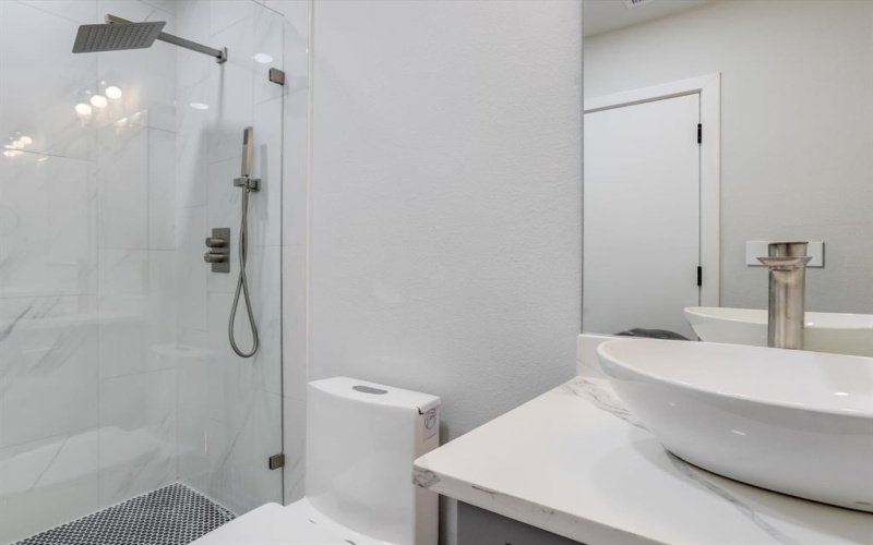 810 Premier Parkway, Grand Prairie, TX 75051, 4 Habitaciones Habitaciones , ,5 BañosBaños,Residential,En Venta,810 Premier Parkway,0,21205444