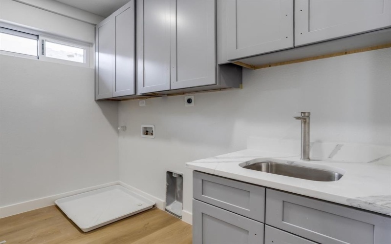 810 Premier Parkway, Grand Prairie, TX 75051, 4 Habitaciones Habitaciones , ,5 BañosBaños,Residential,En Venta,810 Premier Parkway,0,21205444