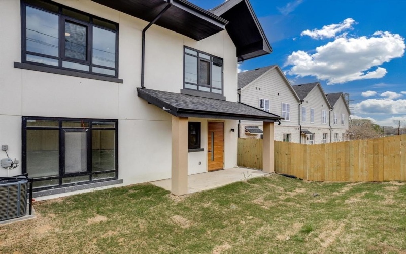 810 Premier Parkway, Grand Prairie, TX 75051, 4 Habitaciones Habitaciones , ,5 BañosBaños,Residential,En Venta,810 Premier Parkway,0,21205444