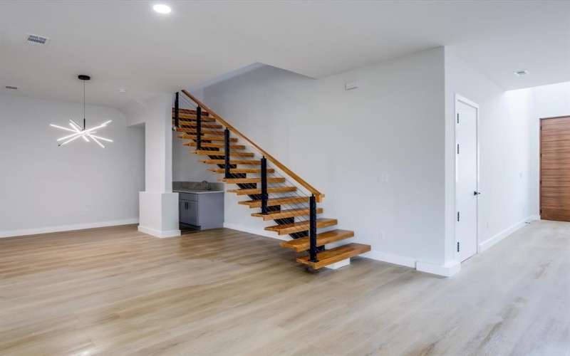 810 Premier Parkway, Grand Prairie, TX 75051, 4 Habitaciones Habitaciones , ,5 BañosBaños,Residential,En Venta,810 Premier Parkway,0,21205444