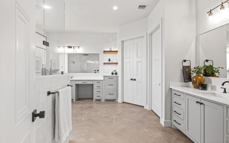 2005 Meadowlark Court, Aledo, TX 76008, 4 Habitaciones Habitaciones , ,5 BañosBaños,Residential,En Venta,2005 Meadowlark Court,0,21205492