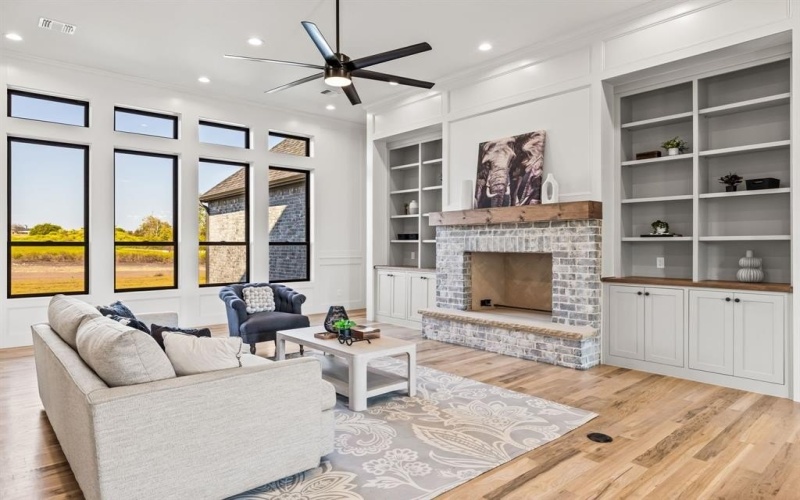 2005 Meadowlark Court, Aledo, TX 76008, 4 Habitaciones Habitaciones , ,5 BañosBaños,Residential,En Venta,2005 Meadowlark Court,0,21205492