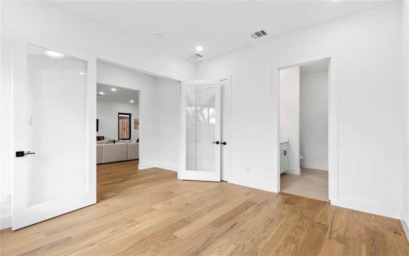 10434 Vinemont Street, Dallas, TX 75218, 4 Habitaciones Habitaciones , ,6 BañosBaños,Residential,En Venta,10434 Vinemont Street,0,21205565