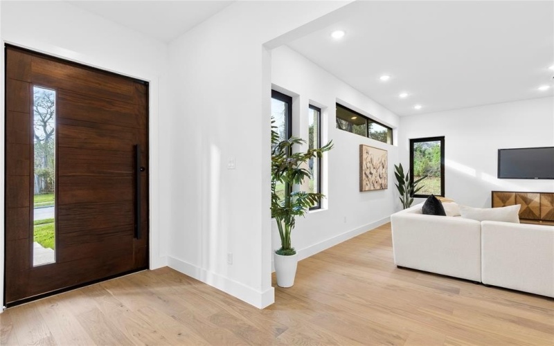 10434 Vinemont Street, Dallas, TX 75218, 4 Habitaciones Habitaciones , ,6 BañosBaños,Residential,En Venta,10434 Vinemont Street,0,21205565