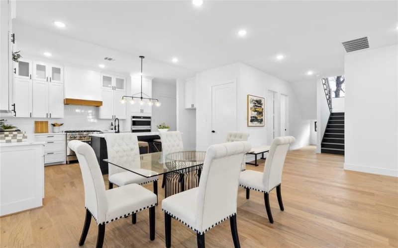 10434 Vinemont Street, Dallas, TX 75218, 4 Habitaciones Habitaciones , ,6 BañosBaños,Residential,En Venta,10434 Vinemont Street,0,21205565