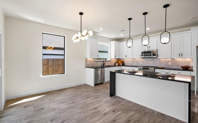 4915 Wichita Street, Granbury, TX 76048, 4 Habitaciones Habitaciones , ,2 BañosBaños,Residential,En Venta,4915 Wichita Street,0,21205692