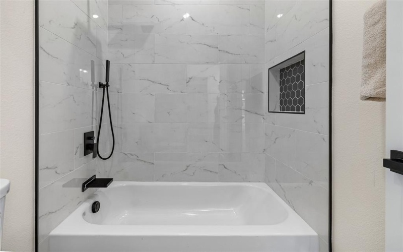 4915 Wichita Street, Granbury, TX 76048, 4 Habitaciones Habitaciones , ,2 BañosBaños,Residential,En Venta,4915 Wichita Street,0,21205692