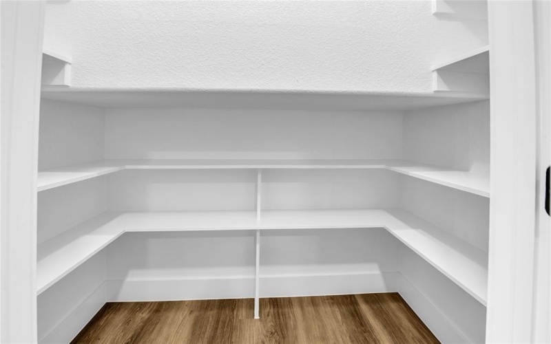 919 SW 3rd Avenue, Mineral Wells, TX 76067, 4 Bedrooms Bedrooms, ,3 BathroomsBathrooms,Residential,For Sale,919 SW 3rd Avenue,0,21205756