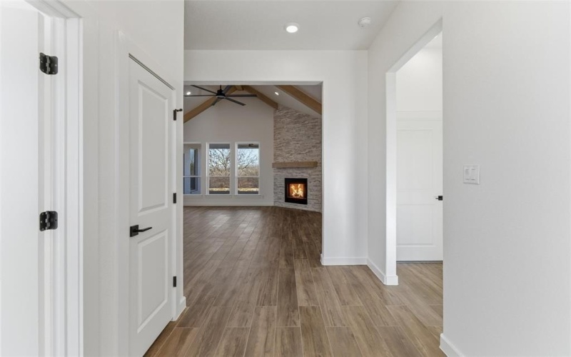 9012 Valley Oak Court, Springtown, TX 76082, 3 Habitaciones Habitaciones , ,2 BañosBaños,Residential,En Venta,9012 Valley Oak Court,0,21205846