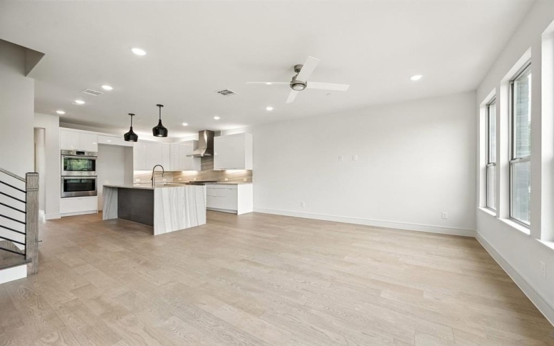 1364 Cherry Hills Lane, Irving, TX 75038, 3 Bedrooms Bedrooms, ,3 BathroomsBathrooms,Residential,For Sale,1364 Cherry Hills Lane,0,21206147