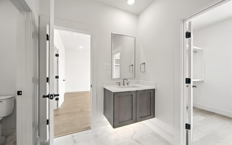 1364 Cherry Hills Lane, Irving, TX 75038, 3 Bedrooms Bedrooms, ,3 BathroomsBathrooms,Residential,For Sale,1364 Cherry Hills Lane,0,21206147