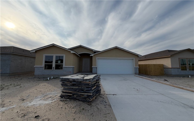 2409 Reyhans Way Drive, Corpus Christi, TX 78418, 4 Bedrooms Bedrooms, ,2 BathroomsBathrooms,Residential,For Sale,2409 Reyhans Way Drive,0,473211