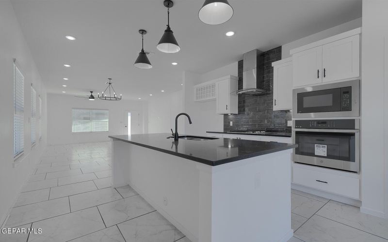 12177 SANAA Drive, El Paso, TX 79934, 4 Habitaciones Habitaciones , ,2 BañosBaños,Residential,En Venta,12177 SANAA Drive,0,940171