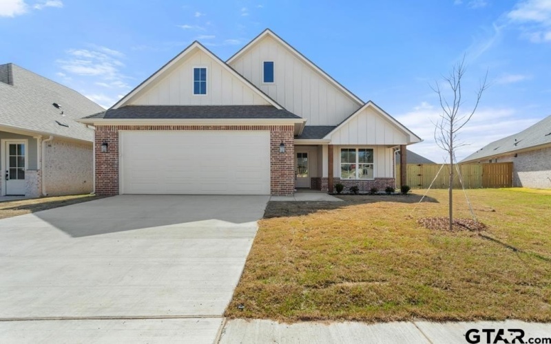 7177 Alexander, Tyler, TX 75707, 3 Habitaciones Habitaciones , ,2 BañosBaños,Residential,En Venta,7177 Alexander,0,26003561