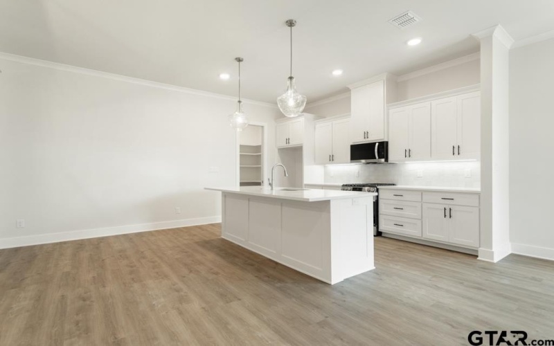 7177 Alexander, Tyler, TX 75707, 3 Habitaciones Habitaciones , ,2 BañosBaños,Residential,En Venta,7177 Alexander,0,26003561