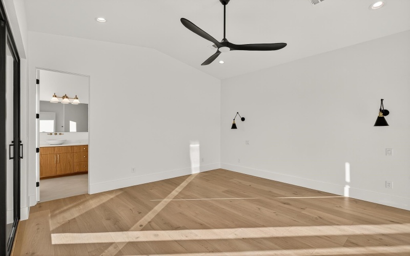 400 Emerald Way, Horseshoe Bay, TX 78657, 5 Habitaciones Habitaciones , ,5 BañosBaños,Residential,En Venta,400 Emerald Way,0,175692