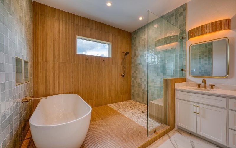 320 Lake Street, Kingsland, TX 78639, 5 Habitaciones Habitaciones , ,5 BañosBaños,Residential,En Venta,320 Lake Street,0,176968