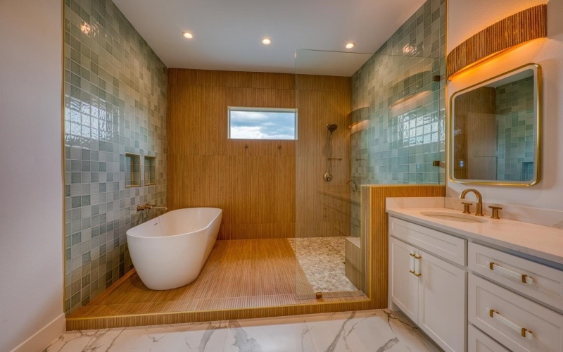 320 Lake Street, Kingsland, TX 78639, 5 Habitaciones Habitaciones , ,5 BañosBaños,Residential,En Venta,320 Lake Street,0,176968