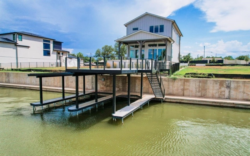 320 Lake Street, Kingsland, TX 78639, 5 Habitaciones Habitaciones , ,5 BañosBaños,Residential,En Venta,320 Lake Street,0,176968