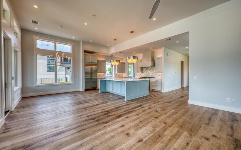 320 Lake Street, Kingsland, TX 78639, 5 Habitaciones Habitaciones , ,5 BañosBaños,Residential,En Venta,320 Lake Street,0,176968