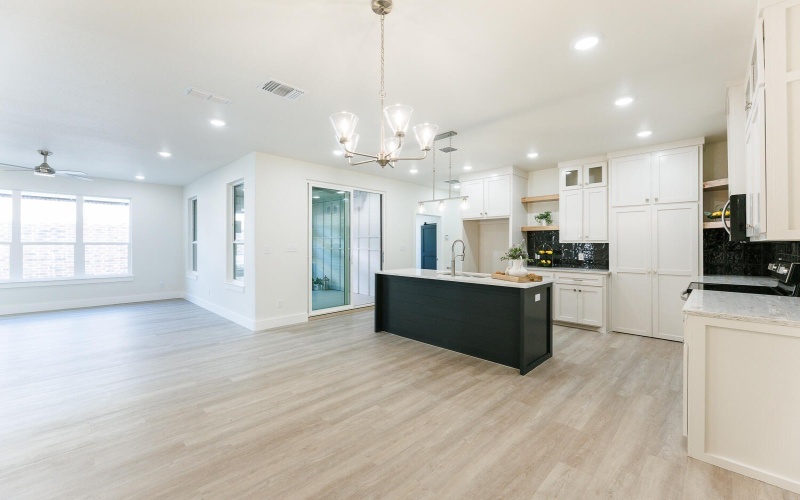 3819 58th Street, Lubbock, TX 79413, 3 Bedrooms Bedrooms, ,2 BathroomsBathrooms,Residential,For Sale,3819 58th Street,0,202603338