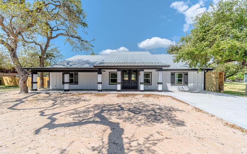 47 Mockingbird Ln, ROCKPORT, TX 78382, 5 Bedrooms Bedrooms, ,5 BathroomsBathrooms,Residential,For Sale,47 Mockingbird Ln,0,150336