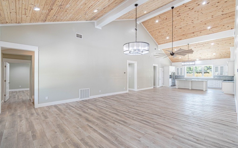 47 Mockingbird Ln, ROCKPORT, TX 78382, 5 Bedrooms Bedrooms, ,5 BathroomsBathrooms,Residential,For Sale,47 Mockingbird Ln,0,150336