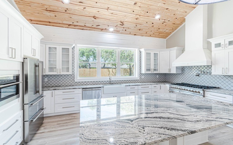 47 Mockingbird Ln, ROCKPORT, TX 78382, 5 Bedrooms Bedrooms, ,5 BathroomsBathrooms,Residential,For Sale,47 Mockingbird Ln,0,150336