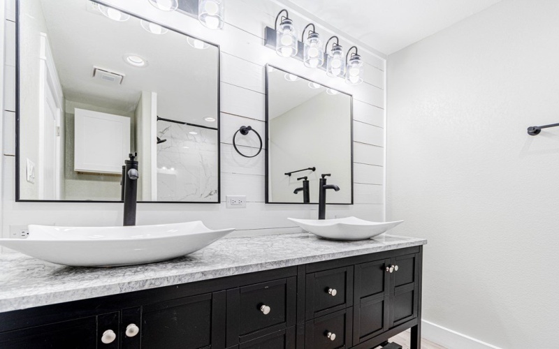 47 Mockingbird Ln, ROCKPORT, TX 78382, 5 Bedrooms Bedrooms, ,5 BathroomsBathrooms,Residential,For Sale,47 Mockingbird Ln,0,150336