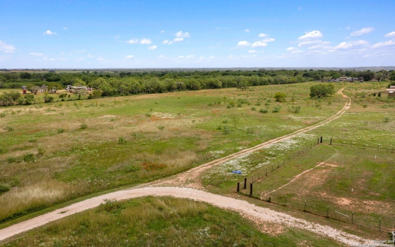Borregas, Elmendorf, TX 78112, 4 Habitaciones Habitaciones , ,2 BañosBaños,Residential,En Venta,Borregas,0,1913479