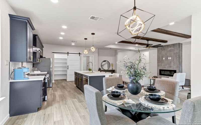 10032 Tammie Hill, Converse, TX 78109, 3 Habitaciones Habitaciones , ,2 BañosBaños,Residential,En Venta,10032 Tammie Hill,0,1945117