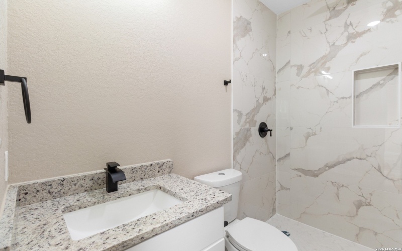 202 Segura, San Antonio, TX 78237, 3 Habitaciones Habitaciones , ,2 BañosBaños,Residential,En Venta,202 Segura,0,1945538