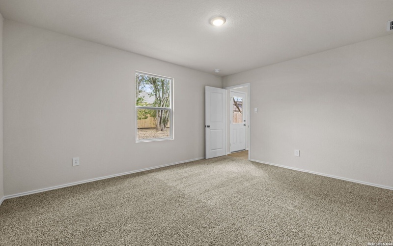 718 Jennifer Way, New Braunfels, TX 78130, 3 Habitaciones Habitaciones , ,2 BañosBaños,Residential,En Venta,718 Jennifer Way,0,1948404