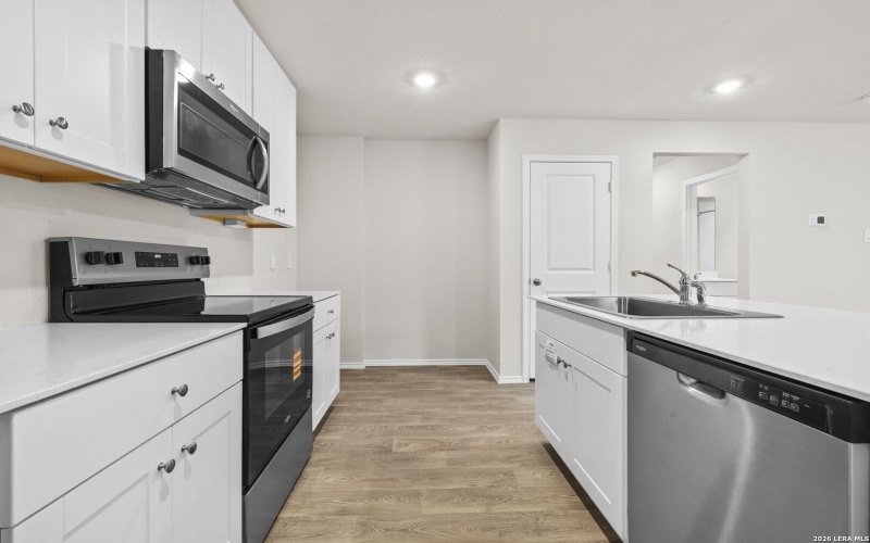 718 Jennifer Way, New Braunfels, TX 78130, 3 Habitaciones Habitaciones , ,2 BañosBaños,Residential,En Venta,718 Jennifer Way,0,1948404