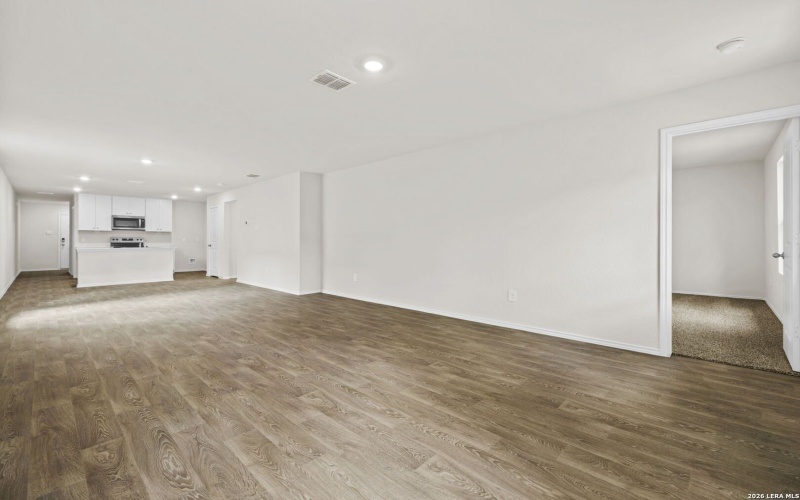 718 Jennifer Way, New Braunfels, TX 78130, 3 Habitaciones Habitaciones , ,2 BañosBaños,Residential,En Venta,718 Jennifer Way,0,1948404