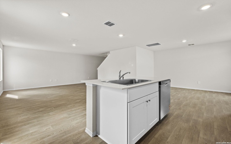 742 Jennifer Way, New Braunfels, TX 78130, 4 Habitaciones Habitaciones , ,2 BañosBaños,Residential,En Venta,742 Jennifer Way,0,1948407