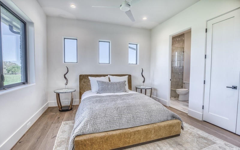 4961 Hartfield Road, Round Top, TX 78954, 4 Habitaciones Habitaciones , ,5 BañosBaños,Granja,En Venta,4961 Hartfield Road,0,155406