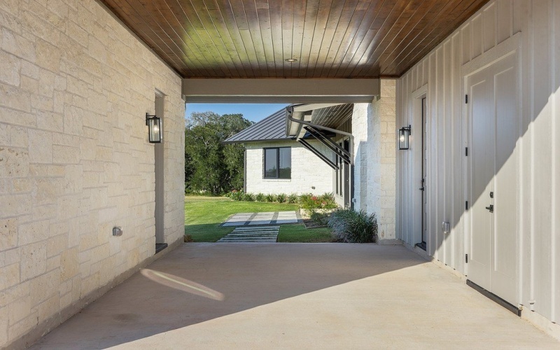 4961 Hartfield Road, Round Top, TX 78954, 4 Habitaciones Habitaciones , ,5 BañosBaños,Granja,En Venta,4961 Hartfield Road,0,155406