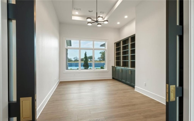 5105 Miramont Circle, Bryan, TX 77802, 4 Bedrooms Bedrooms, ,6 BathroomsBathrooms,Residential,For Sale,5105 Miramont Circle,0,26003125