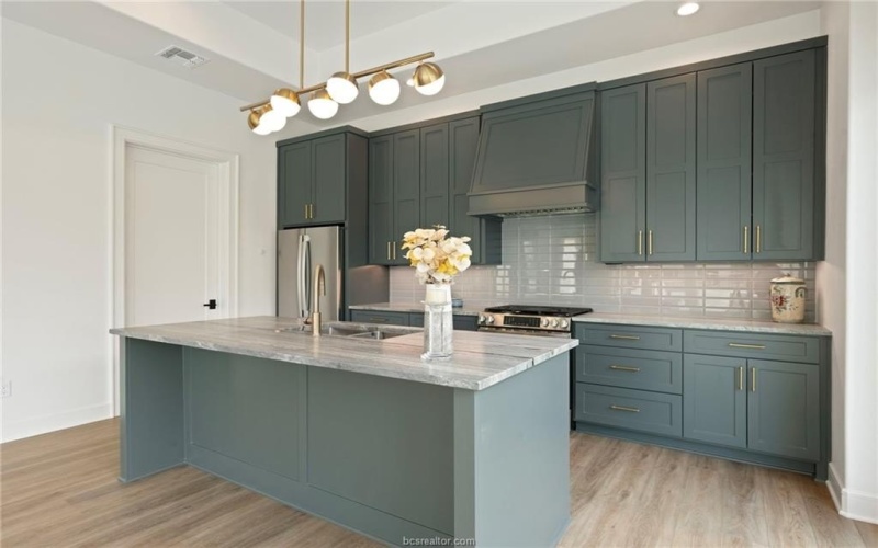 5105 Miramont Circle, Bryan, TX 77802, 4 Bedrooms Bedrooms, ,6 BathroomsBathrooms,Residential,For Sale,5105 Miramont Circle,0,26003125