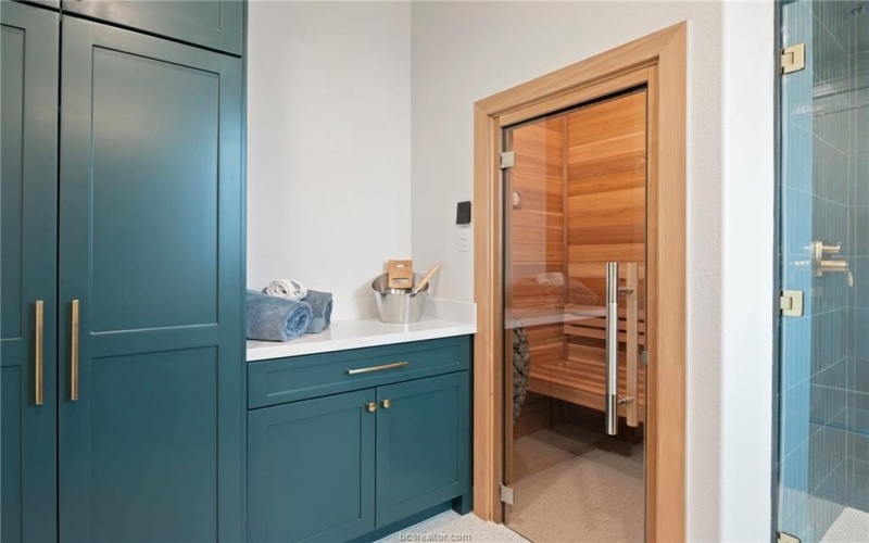 5105 Miramont Circle, Bryan, TX 77802, 4 Bedrooms Bedrooms, ,6 BathroomsBathrooms,Residential,For Sale,5105 Miramont Circle,0,26003125